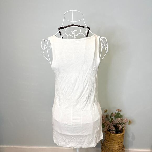 Cute vintage y2k white sequin tank top - Picture 3 of 6